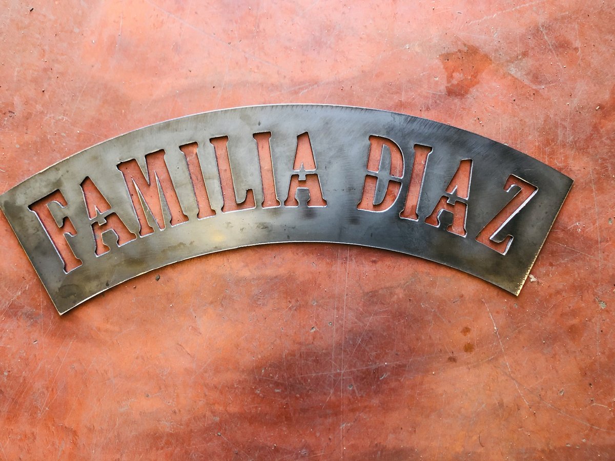 ODAAT3's tweet photo. Excited to share the latest addition to my #etsy shop: Custom Metal Name Plaque Free Shipping https://t.co/e95RRRAfc7 #housewares #homedecor #nameplaque #metalname #monogramsign #monogramplaque #lastnameplaque #lastnamesign #namesign https://t.co/FfmFzGiTDS