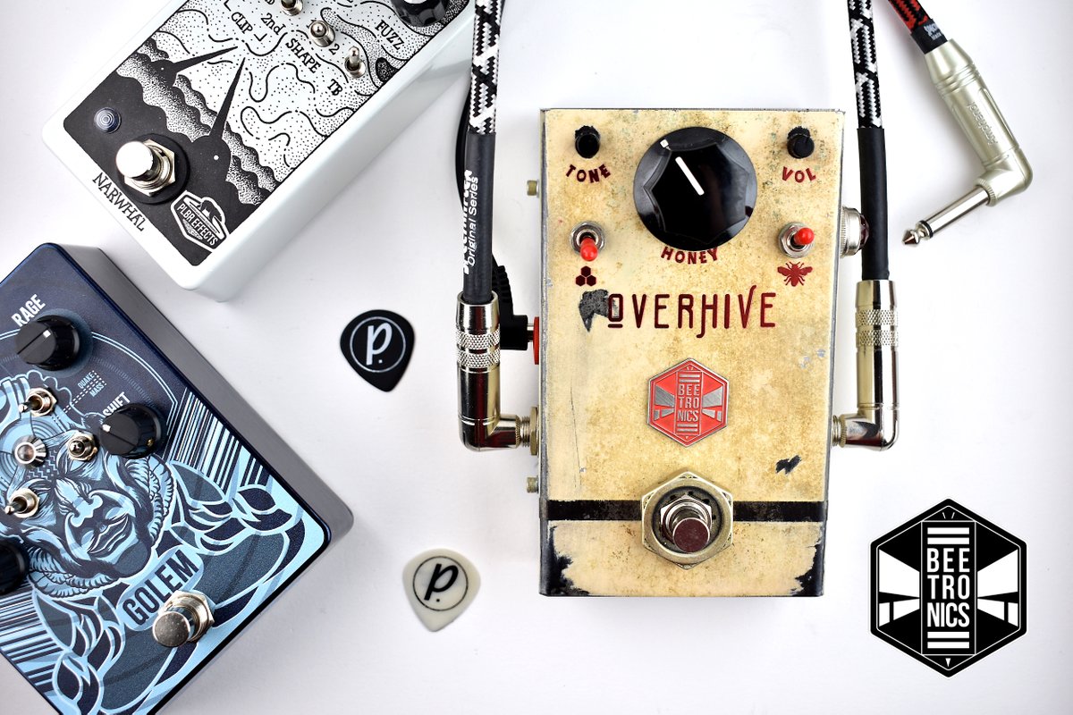 pedaloftheday's tweet photo. We’ve got the Full Review and Demo Video for the #Beetronics Overhive Overdrive at

https://t.co/zLWtgoXHEx

and on our #YouTube channel as well! Subscribe, Follow and Like! #pedaloftheday #potd #guitar #music #effectspedals @FilipePampuri #beetronicsfx #overhive #overdrive #bees https://t.co/oFON6UL7vu