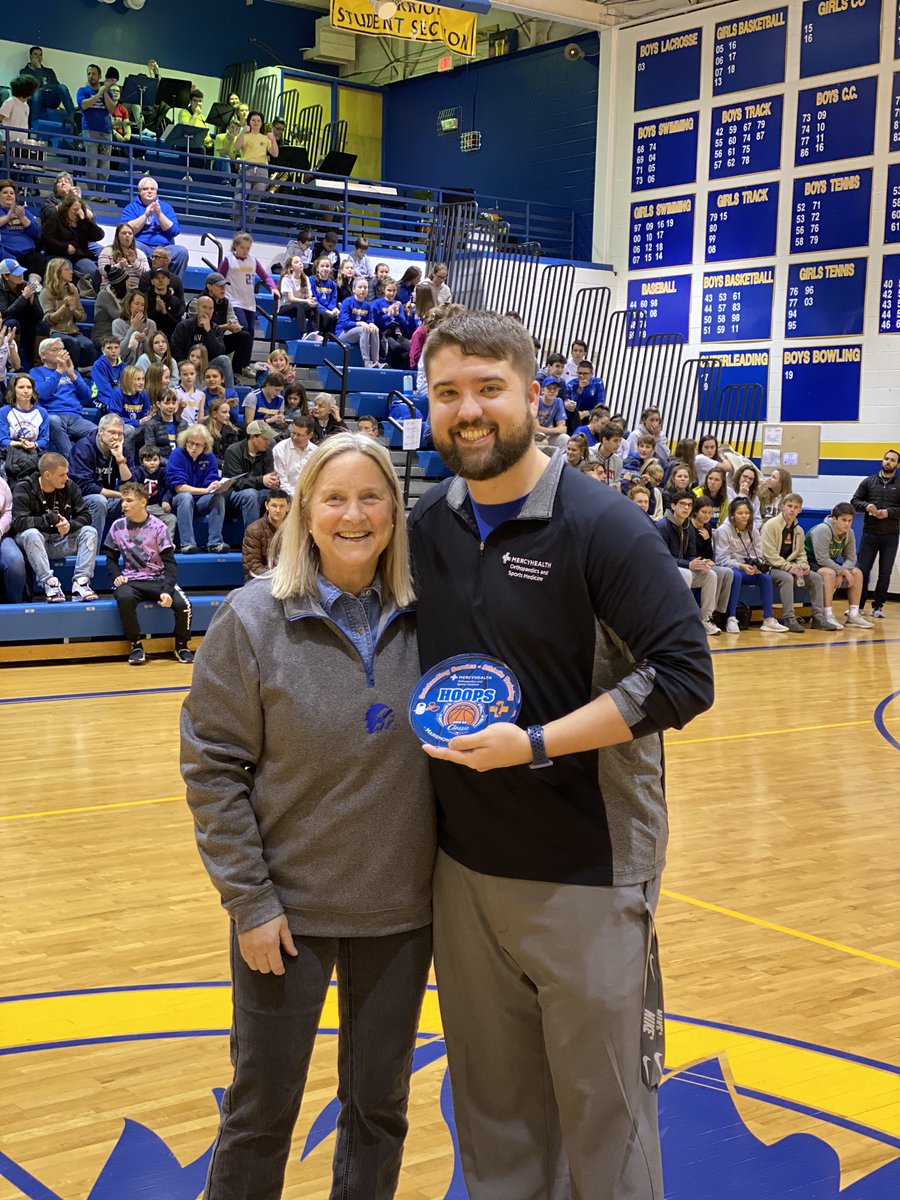 Before tonight’s game we’d like to take time to recognize and thank Jeremy Sipes for all they have done and continue to do for Mariemont High School! <a href="/mercy_health/">Mercy Health</a> #ClaimTheGame #MercyMoment <a href="/mmontad/">Tom Nerl, CMAA</a> <a href="/MariemontAthle1/">Mariemont HS AT</a> <a href="/Mariemont_HS/">Mariemont HS</a>