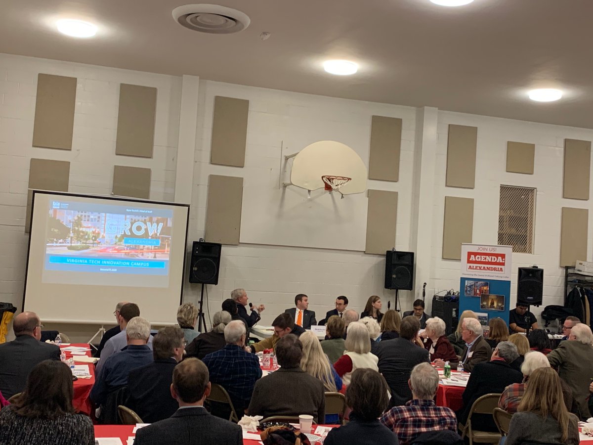 ScottEshom's tweet photo. Packed house & great event on the @virginia_tech #InnovationCampus by @agendalexandria tonight at in #DelRay #AlexandriaVA.
@AlexandriaEcon @jbgsmith #VirginiaTech @PotomacYard orgs all well represented.
#HQ2 #NationalLanding #Amazon #GrowALX #ExtraordinaryALX @AlexandriaVA https://t.co/FhEnsIBw5x