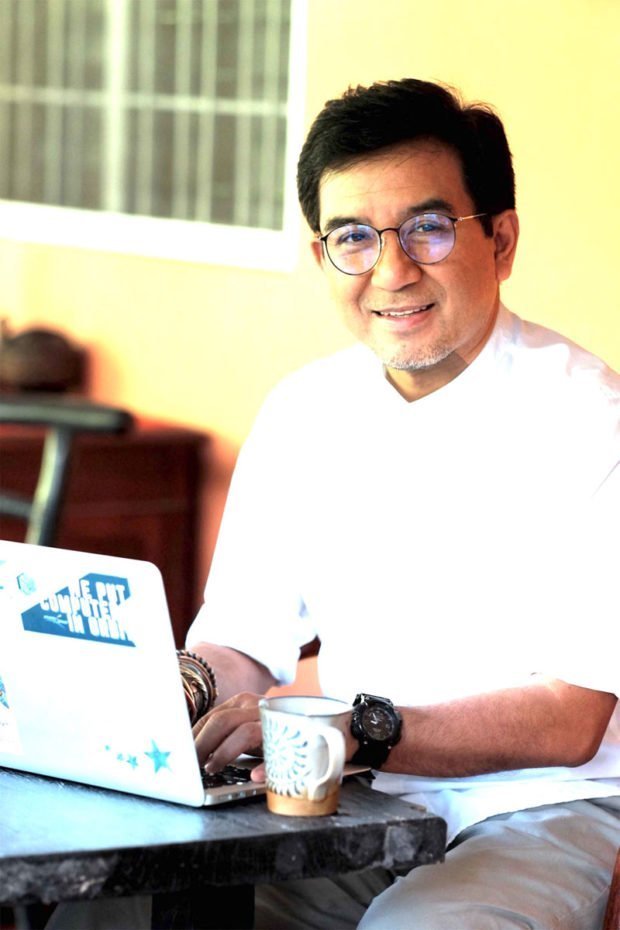 ContendUP's tweet image. WE NEED A CHANCELLOR WHO WILL AUDACIOUSLY STAND WITH US AND OUR PEOPLE IN THIS TRYING TIMES WHEN OUR RIGHTS AS ACADEMICS CITIZENS ARE UNDER FIRE FROM ALL SIDES Statement of Support for the Chancellorship of Fidel Nemenzo by the… contendup.wordpress.com/2020/01/28/we-…