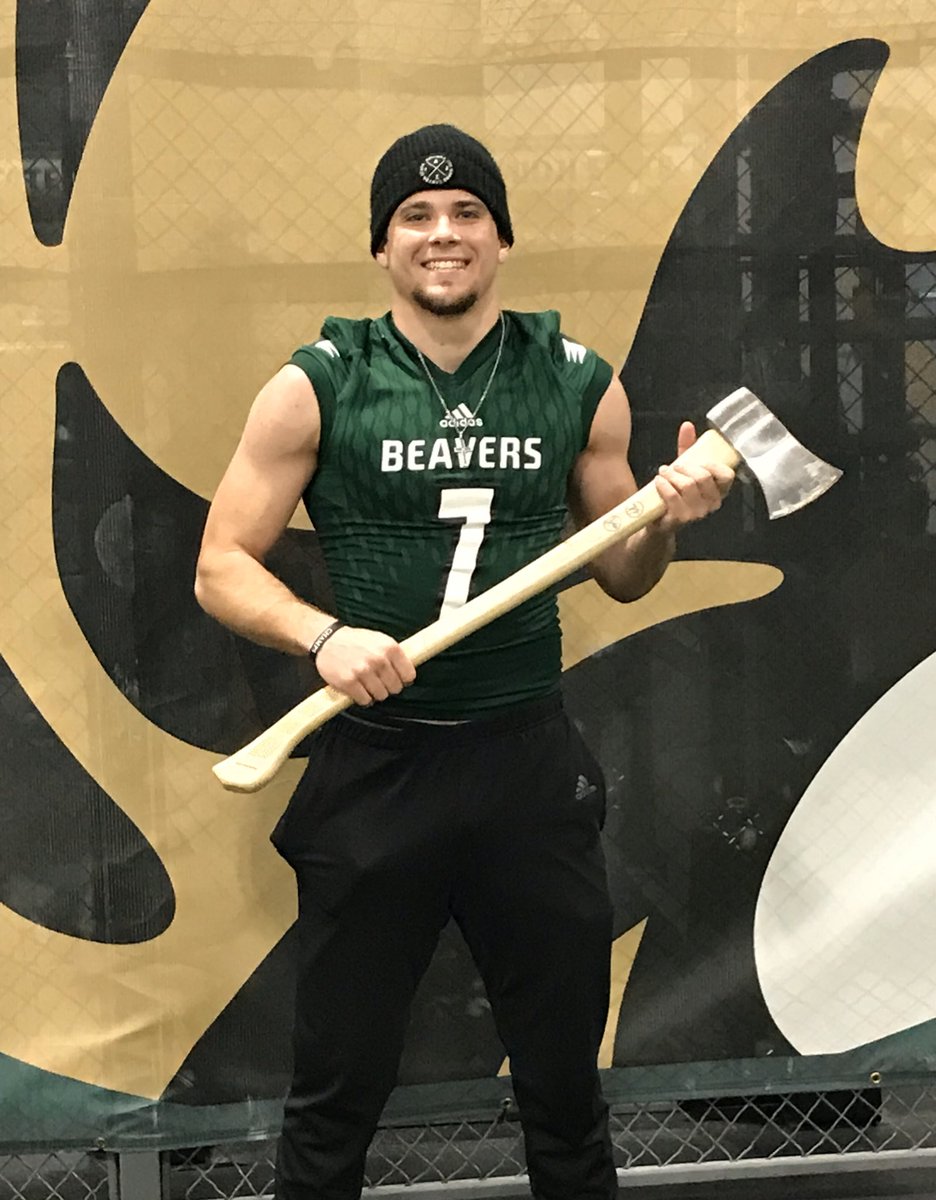 johnbutler4242's tweet photo. Thankful to have received an offer by Bemidji State University!! Thank you to @CoachRichJahner @BSUBeaversFB @CoachHathcock @CoachPerrone https://t.co/TwQveSVlLi