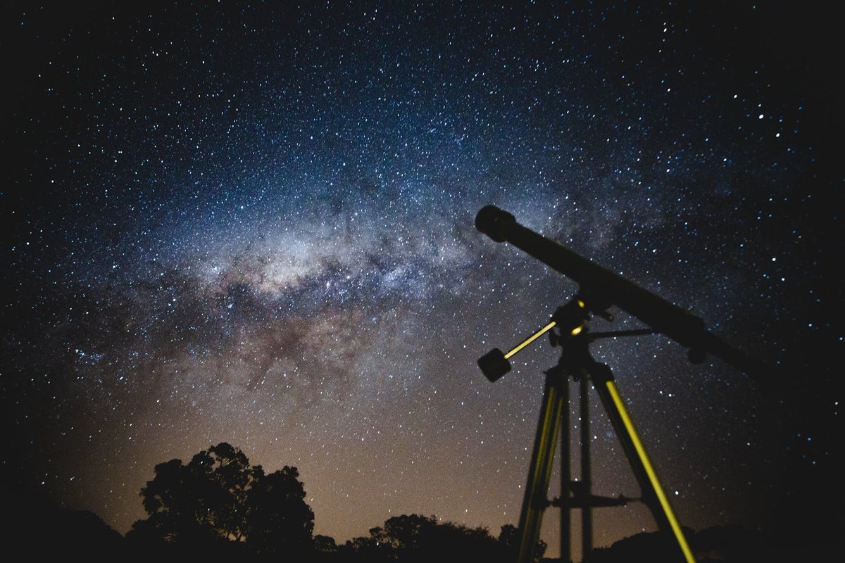 What is the Most Affordable Telescope for a Beginner? | AstronimUs bit.ly/3aus6g9 #telescope