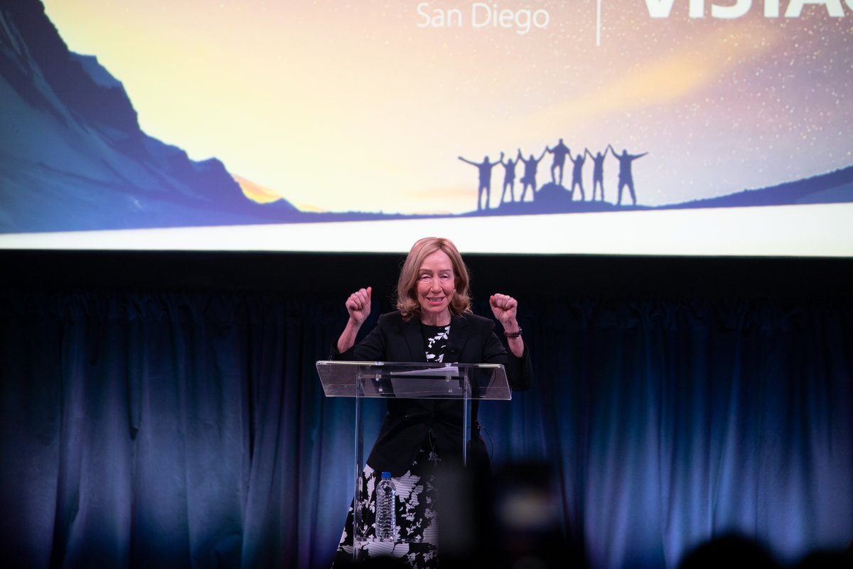vistage's tweet photo. Special thank you to Pulitzer Prize winning author @DorisKGoodwin for providing the keynote speech at #chairworld2020 today! https://t.co/kjaEKo1g5s