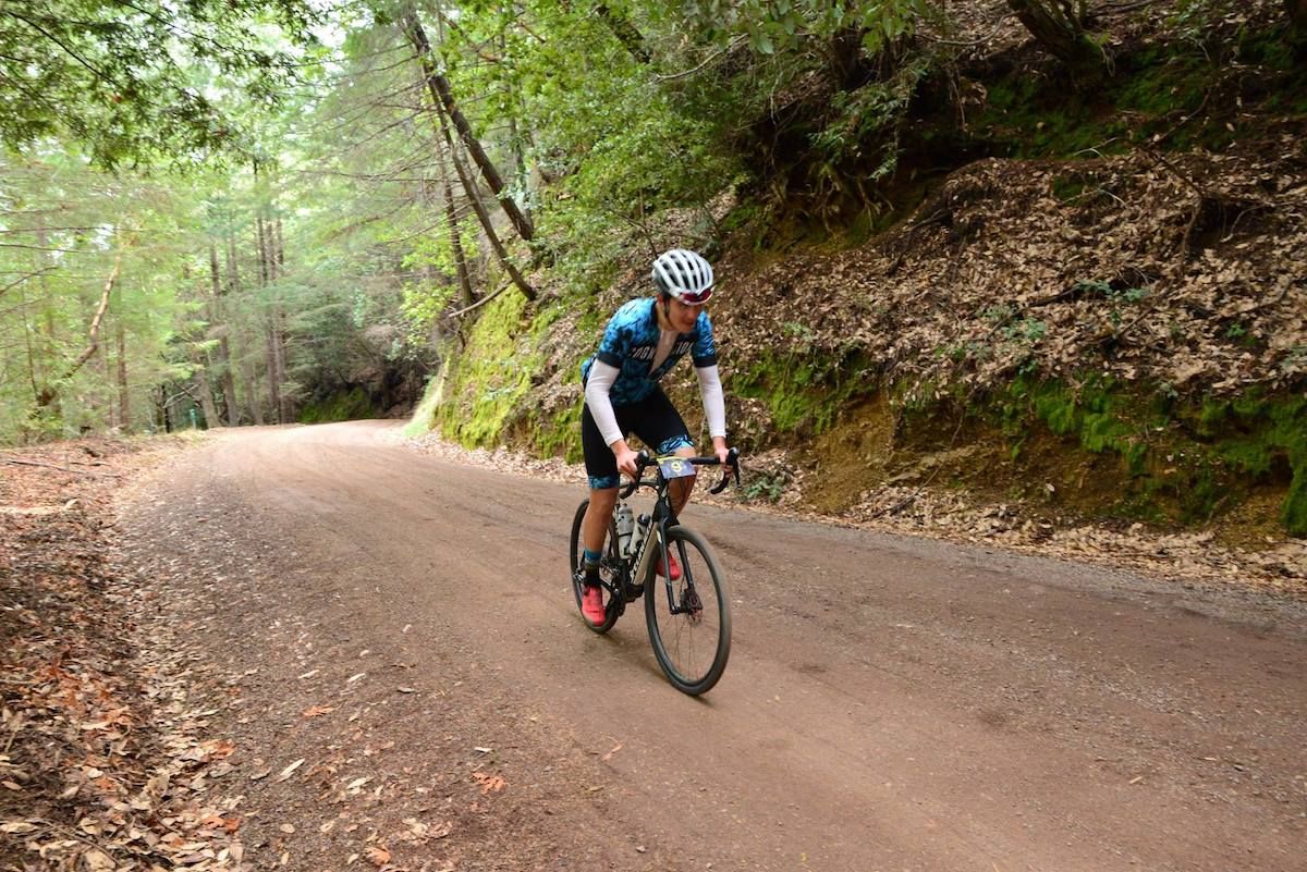 BikeMonkey's tweet photo. Half dirt, half road, all fish. When it comes to hardcore mixed-terrain bike racing in rural Anderson Valley, there’s only one: Fish Rock.
🐡🤘
Fish Rock returns in 2020 one month later than usual: Saturday, April 4. Registration is open.
#fishrock #groadie #htfu #bikemonkey https://t.co/IDDDACnm9J