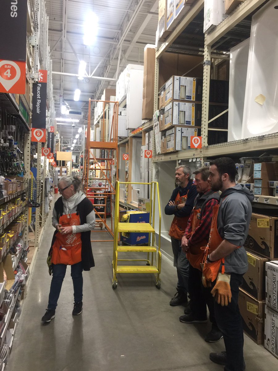 Pam explains why this is one of the anchor bays and it’s importance as well as teaching them about some of the products Home Depot way never stop teaching #NEproud <a href="/maryanne_stl/">Maryanne St. Laurent</a> <a href="/horibin/">Paul Horibin</a> <a href="/JasonArigoni/">Jason Arigoni</a>