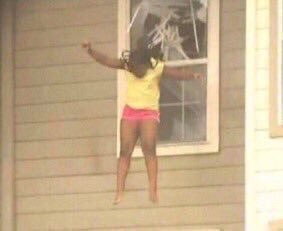 karafranciss's tweet photo. me hearing peter say “maybe chase rice could sing at our wedding” #thebachelor https://t.co/4E9jmDQz2V