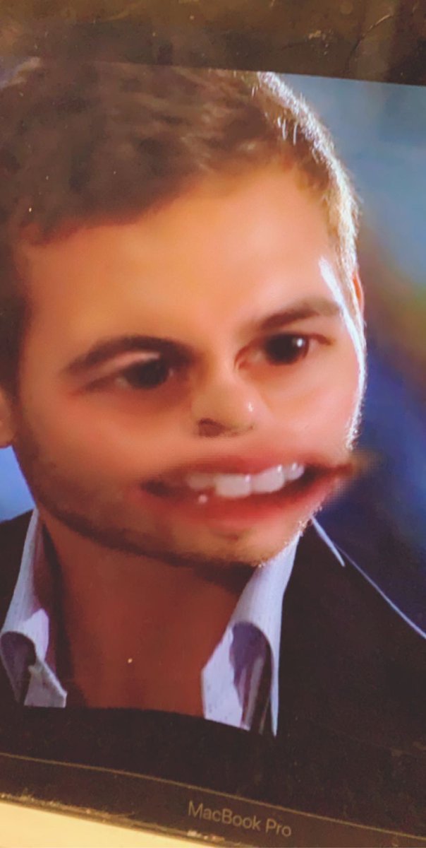 TheBachBabes's tweet photo. Peter realizing the producers are actually against him

#TheBachelor https://t.co/rzfMvuqs55