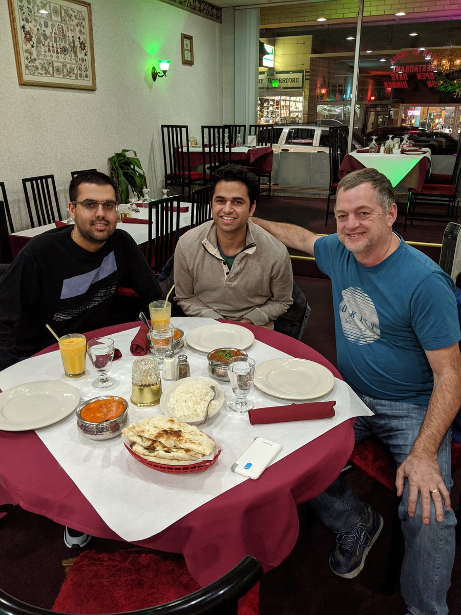 ajax7447's tweet photo. Hanging with my dudes in Royal Oak MI. https://t.co/MBqF67Gy4j