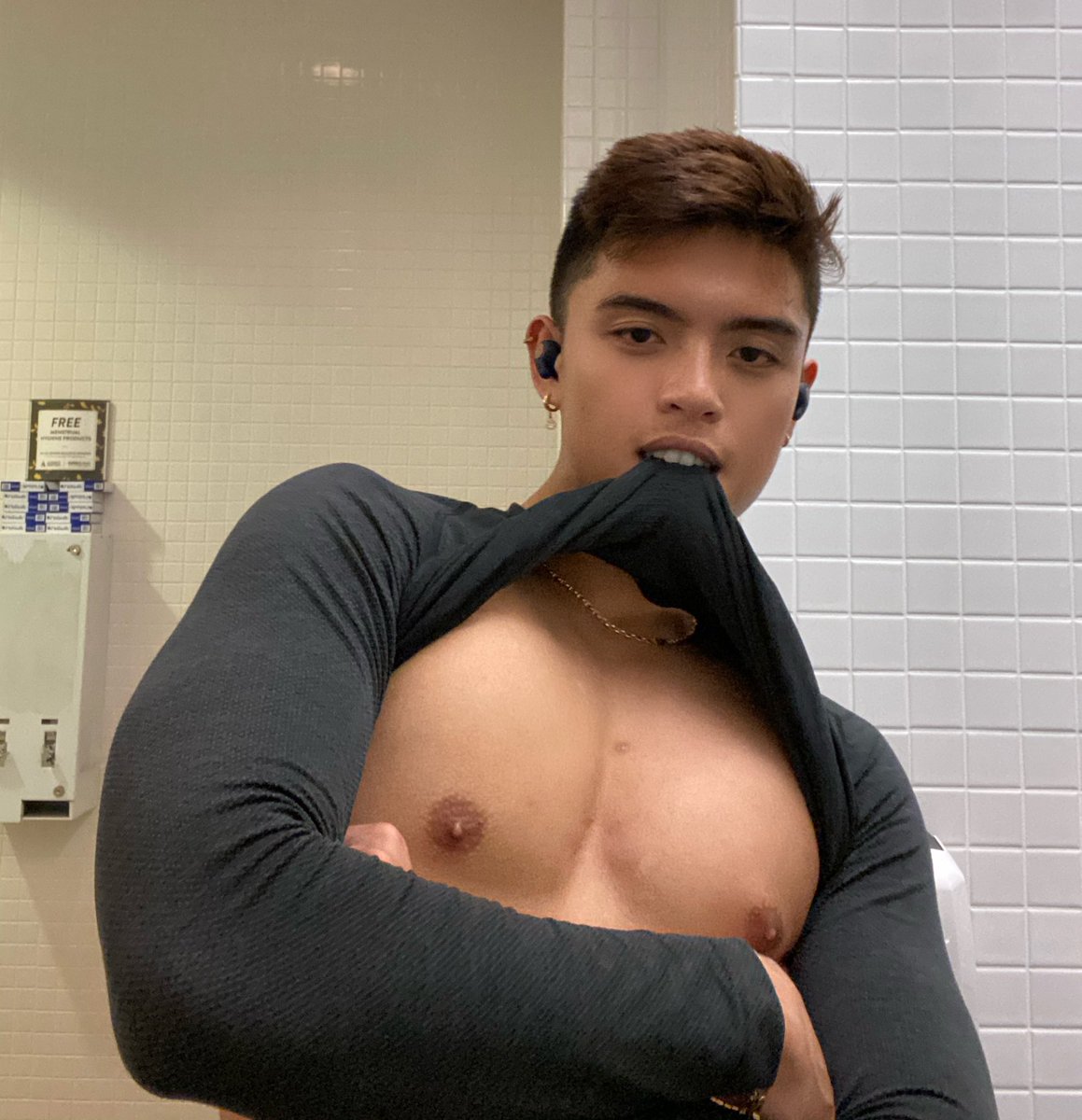 Migz ♈︎ tweet media