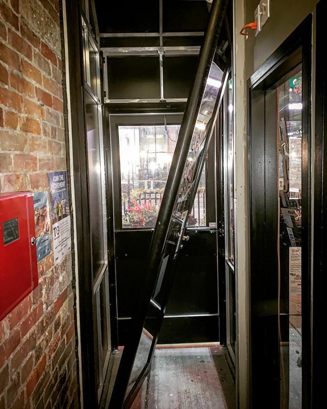 ernstwallner's tweet photo. Some days I get these calls...”hey the front door to our restaurant doesn’t seem to be working and we aren’t sure we’ll be able to lock up tonight. Can you help us...?” •
•
#toronto #restaurant #servicecalls #doorman #callmesometime https://t.co/bfLA52orNh