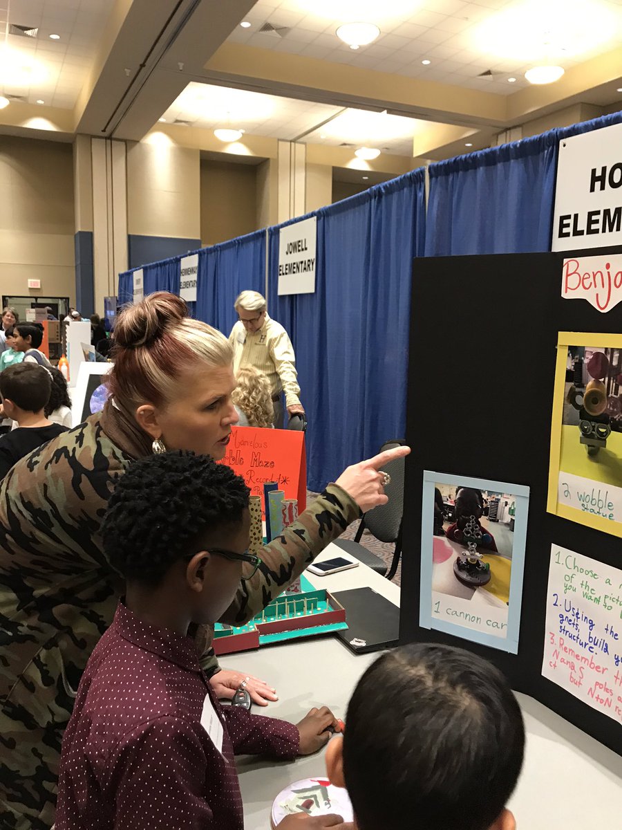 HooverCFISD's tweet photo. Our @HooverCFISD Heroes did an awesome job on their #HorizonsShowcase creations. So impressed with their knowledge and products...these are our best yet. #BeAHooverHero #CFISDSpirit @CyFairISD https://t.co/sRsNKuElgW