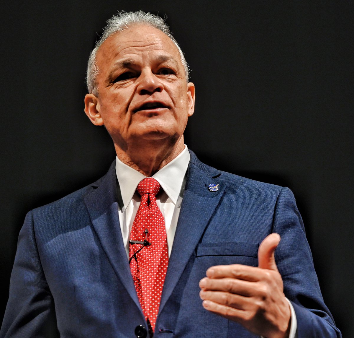 HardingU's tweet photo. "We want our missions to be so audacious and so inspiring that we keep the constant pipeline of explorers behind us." —Dr. Terrier #NASAdayAR #NASAdayHU https://t.co/fiGZXrNPKF