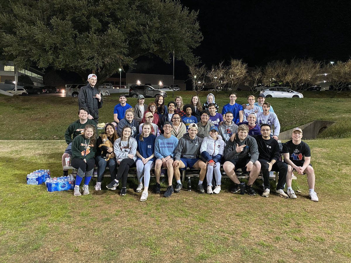 PhiPsiSFA's tweet photo. Ultimate frisbee was a great time! Thanks to everyone who came out to play! The game night event tomorrow takes place at the house! #SFAIFC #SFA23 #SFA24 #RushPhiPsi #SpringRush2020 https://t.co/mHTENJbH4w