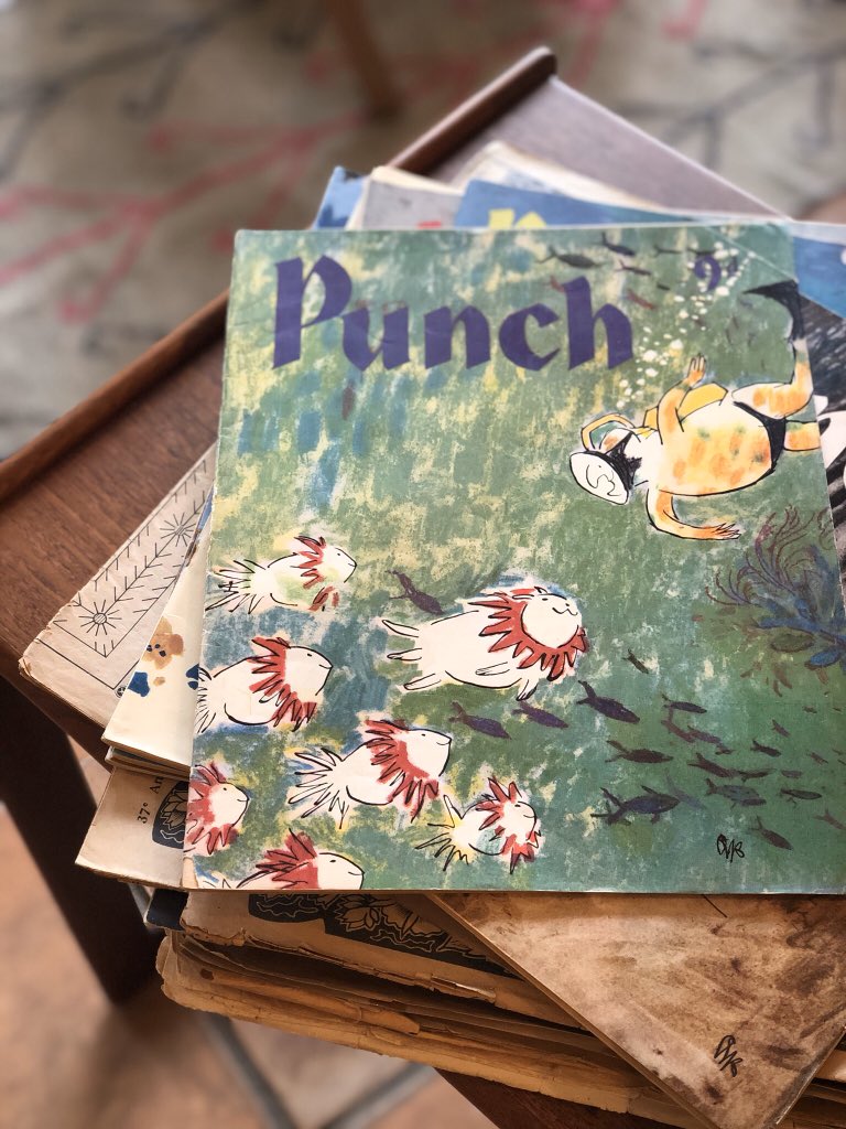 comfy_maki's tweet photo. Punch 1958年8月27日号
イギリスを代表する児童文学作家の1人としても有名なクェンティン・ブレイクによる表紙イラスト。
か、可愛い。。。 #comfydesign https://t.co/35scbdkPBC