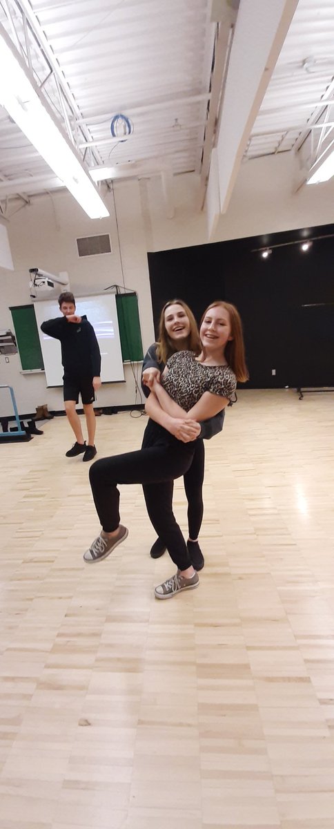 ChantaleDonaghy's tweet photo. Ending the semester off with a bit of Salsa & Cha Cha! #ourSHHS #hsdanceprogram #salsa #chacha https://t.co/d9ZEZr3n9Z
