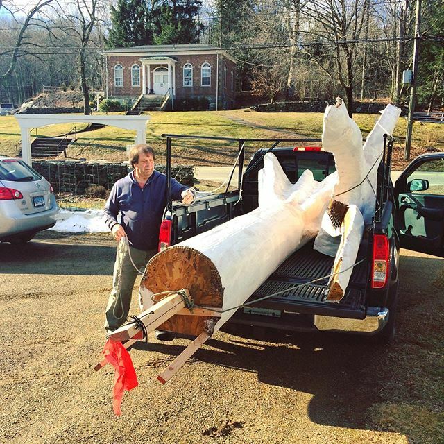 windhamtheatre's tweet photo. This tree is on its way to our theatre to make its acting debut! Catch it onstage in Native Gardens opening Feb. 7! 🌳 🌳 •
•
#windhamtheatreguild #nativegardens #windhamtheatre #windham #supporttheatre #cttheatre #seetheatre #cthasit #theatre #stagetree https://t.co/OrQ56d0g39 https://t.co/FtMCJZ4SxX