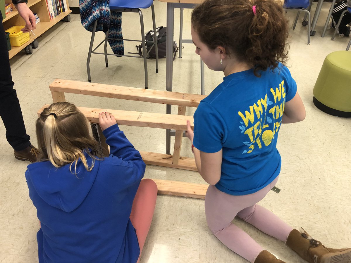 teamdiscover36's tweet photo. Students fabricating and engineering in cycle 5 of integrated learning. #handsonlearning #projectbasedlearning #STEMeducation https://t.co/1hjMuFTsgJ