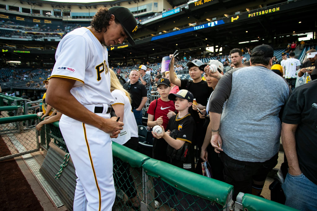 BarstoolHubbs's tweet photo. The Pittsburgh Pirates 2020 Payroll Is Just $43 Million - It's Time Major League Baseball Steps In To Save This Fanbase
https://t.co/X1LfT2zhJs https://t.co/LvP5QlNBuj