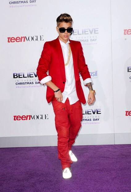 ghostingbieber's tweet photo. never say never, believe and seasons... we really saw him grow https://t.co/64fuHlilZU