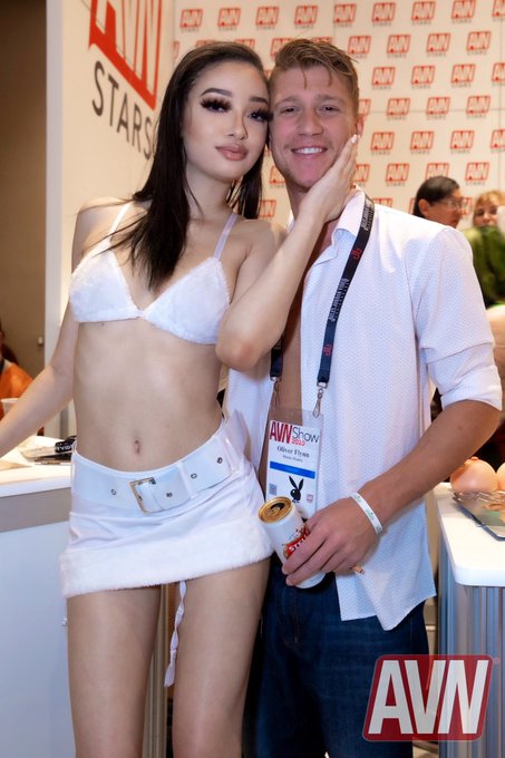 From day 2 🤍 https://t.co/0EKiom7ApR