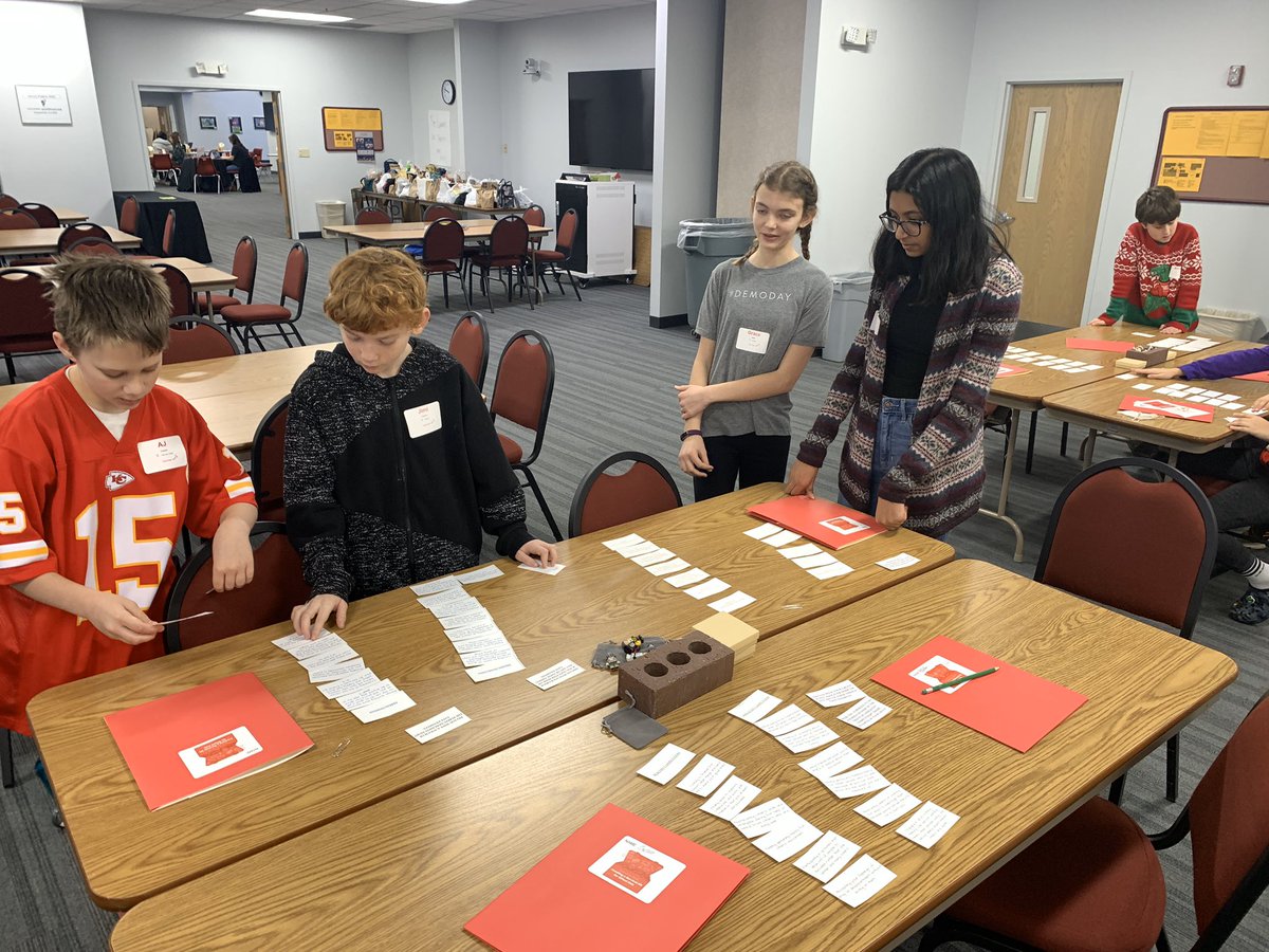 corriesuhr tweet media