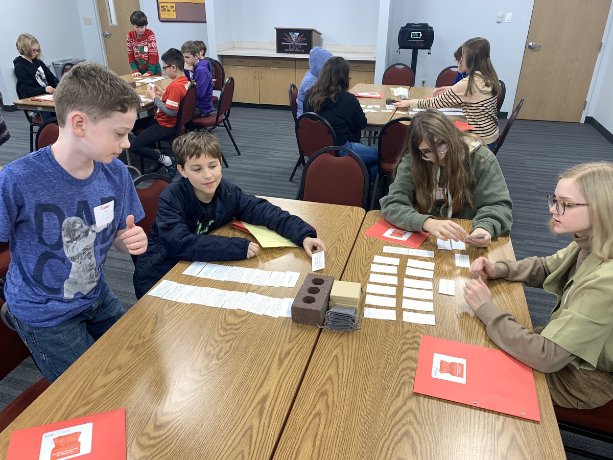 corriesuhr tweet media