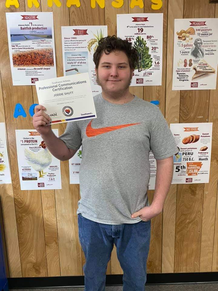 DavidKCampbell5's tweet photo. Congratulations to our 1st 5 Certification Recipients of 2020! They all earned the Southwest Airlines Professional Communications Certification through iCEV! #batesvilleARffa #batesvillepioneers #industrycertifications￼ #ThisIsArAgEd

 ICEV - Online CTE Curriculum https://t.co/tJNfxz5WZY