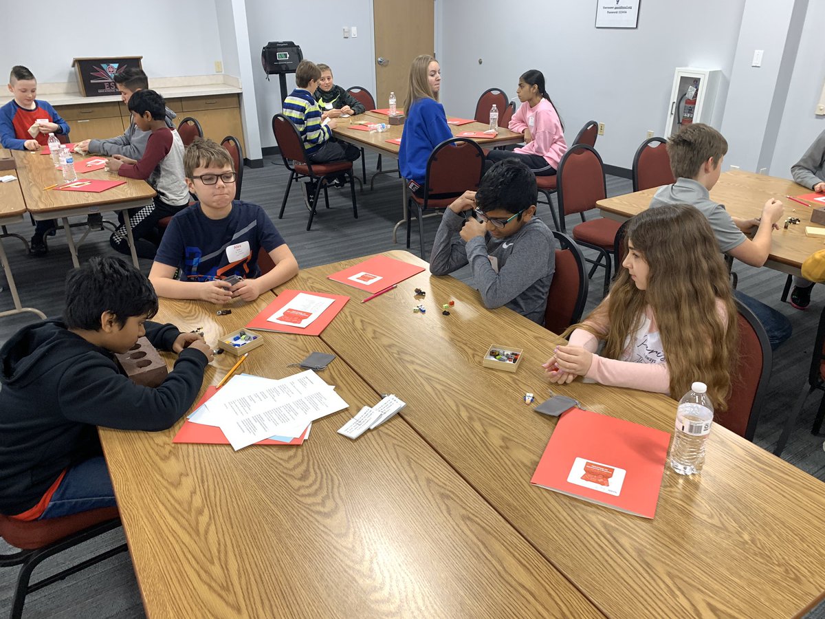 corriesuhr tweet media