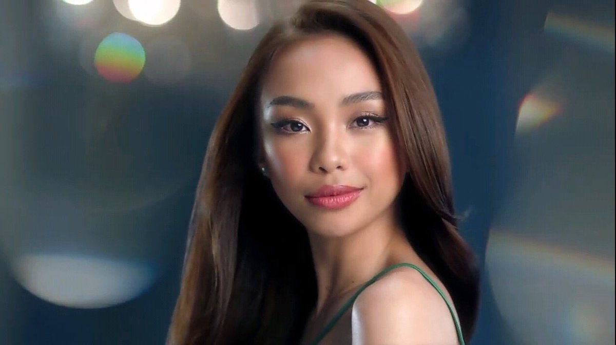 VaronaB's tweet photo. A fierce woman with an innocent heart and soul (flip hair)
@maymayentrata07
@mor1019 #MORHot10
Kakayanin Kaya by Maymay Entrata
#MaymayEntrata #MayWard https://t.co/39mG3sVkMY