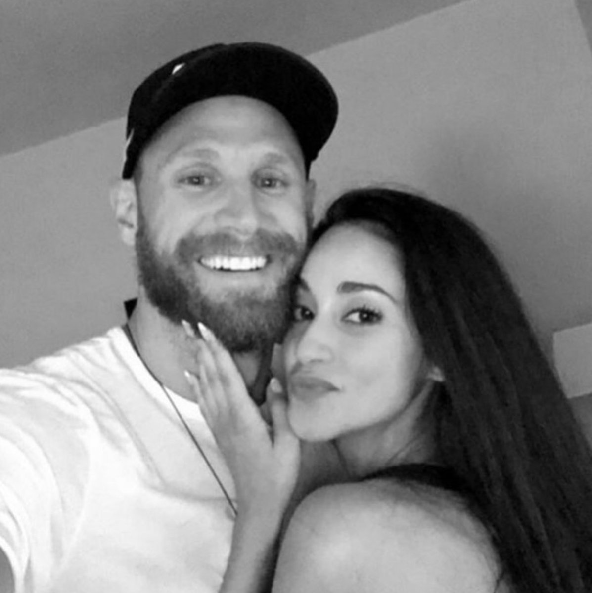 BachTweetz's tweet photo. The devil works hard, the Bachelor producers work harder
#TheBachelor https://t.co/JEwh6US4nt