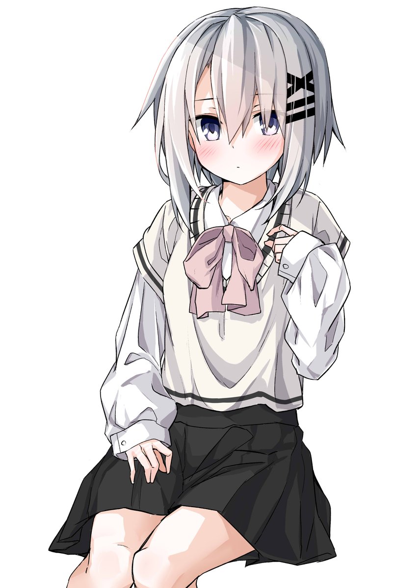 「彩度低い系少女 」|河藍　葎のイラスト