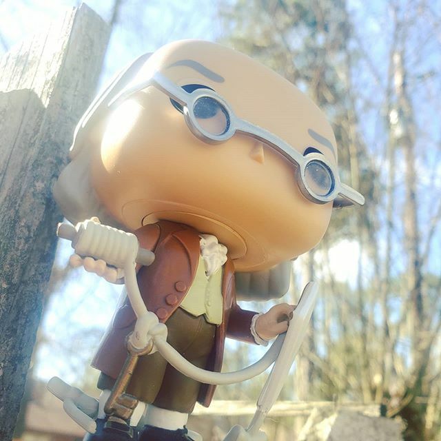 DorkFour's tweet photo. Well done is better than well said.

#funko #funkopop #america #benjaminfranklin #usa #foundingfathers #history #topfunkophotos #tfp_fifthelement #toyartistry #toycrewbuddies #toyphotography https://t.co/3MYu9vcvuf