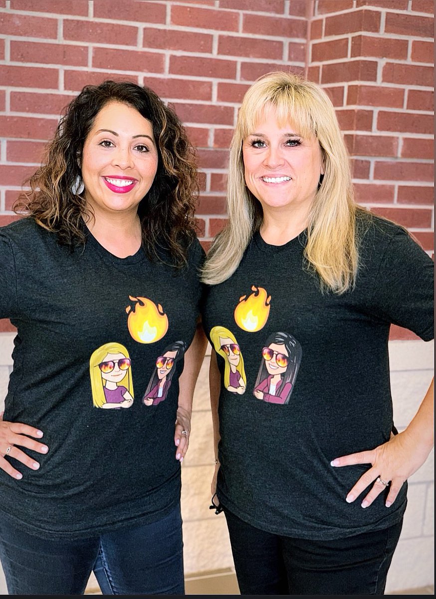TishaPoncio's tweet photo. Flashback to Twin Day with this one for #HoCo19 week! π We are gearing up for #TCEA2020 and cannot wait to see so many of you again! #bitmoji https://t.co/077RqySQ3Q