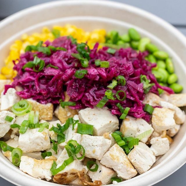 Our bowls are Tofu-rrific! 😉 get your Tofu on at Broken Rice at @tradeirvine today! 🙌🏼 ift.tt/2RAHSit