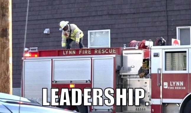 Rescue6WFD's tweet image. Ever wonder what a leader looks like?  This ladies and gentlemen is the Chief of Department for the City of Lynn Mass helping repack hose after a fire earlier today.  This is leadership.  This is not forgetting where he came from.

- Stanley Forman photo