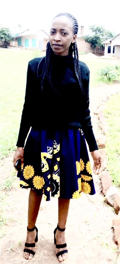 ystanzania's tweet photo. Amilwise Kamega is #Iringa #YSTRegionalCoordinator holding workshop with her Iringa #YSTTeam and #YSTScienceAdvisor Expanding #SDGs and #Science4Development in all schools. https://t.co/oIUAYyvndf