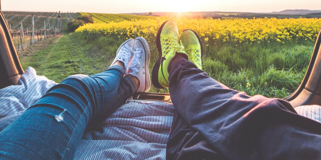 😎 En breve volvemos con toda la #actualidad del #póker y del #Ruta99 🚌 No nos tengáis muy en cuenta este descansito, y atentos a nuestras redes 📲 ¿Ya nos seguís todos en #Facebook? 👍 cutt.ly/ArqkSPi