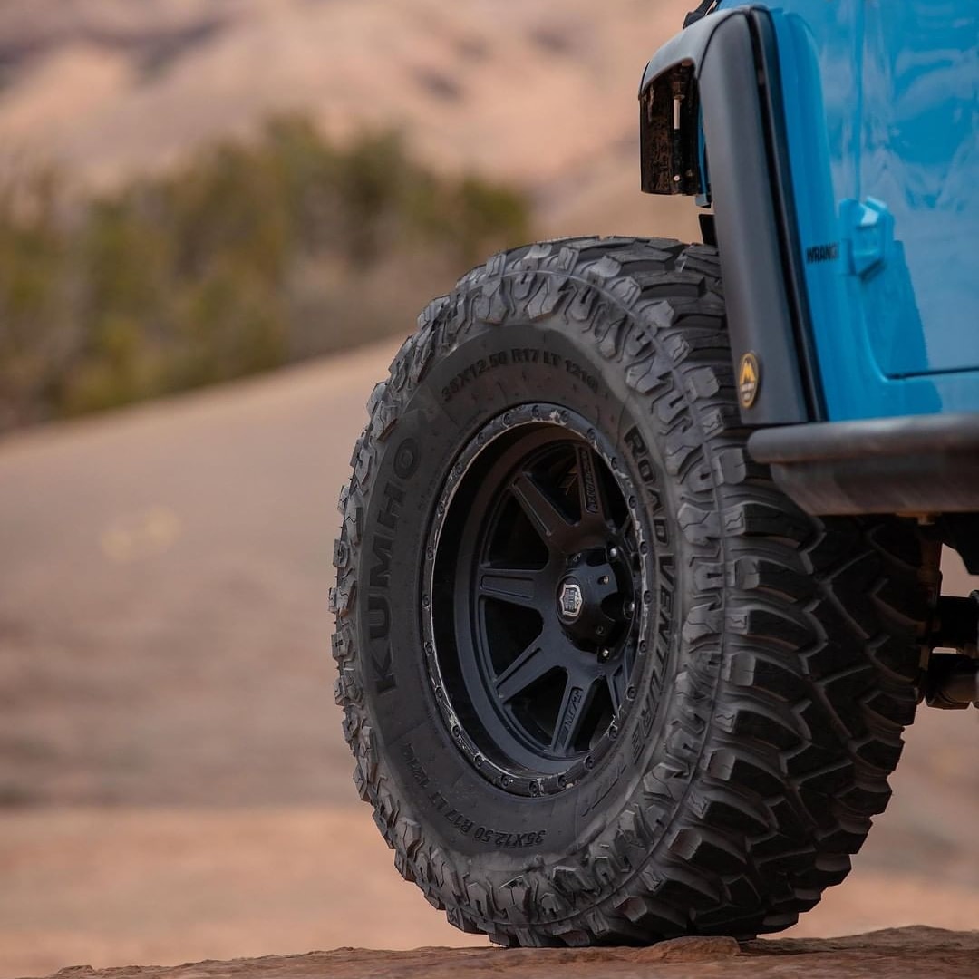 kingswaytyreske's tweet photo. Turn Heads with Big Treads
#KumhoTyresKenya #RoadVenture #Tuesday https://t.co/aNCTS8jhn1