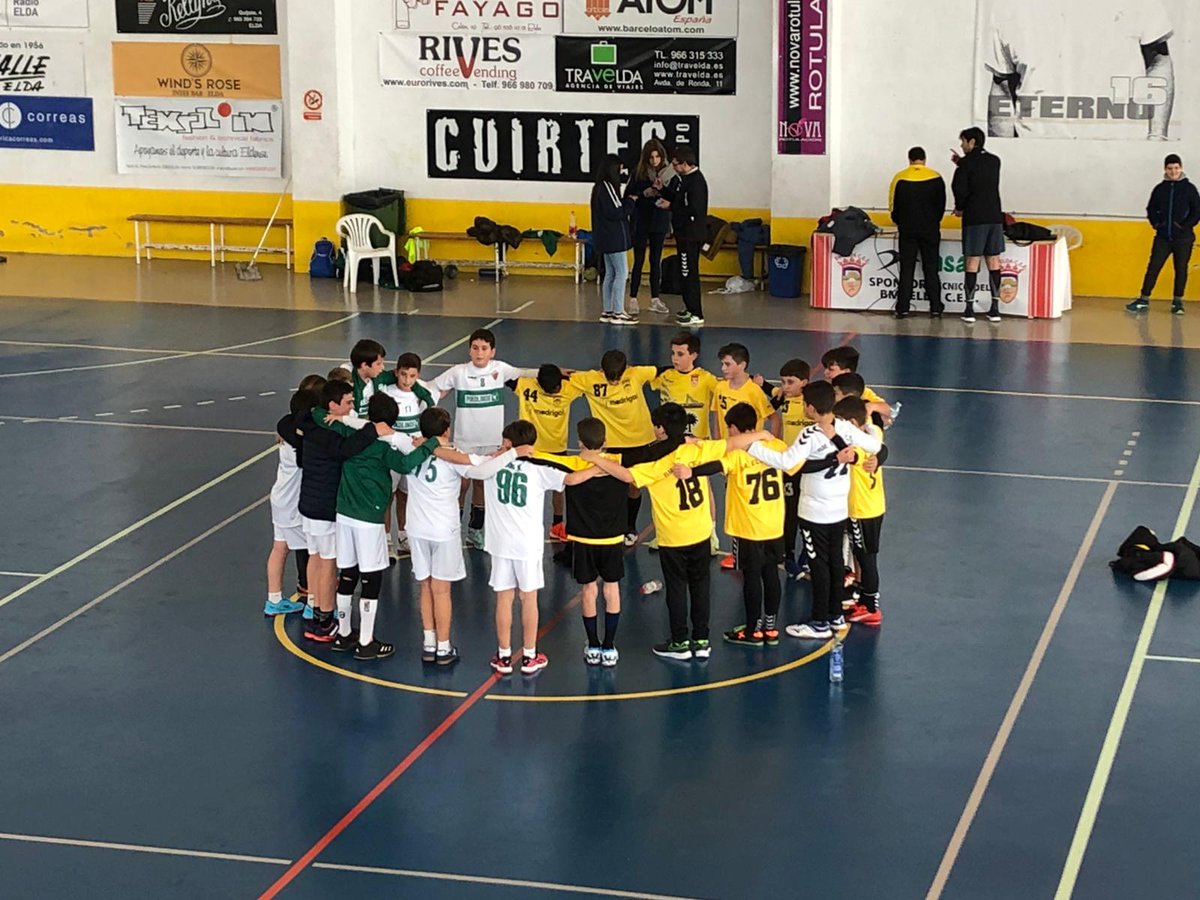 EscuelaCbmelche's tweet photo. Resultados de la @EscuelaCbmelche:
- Alevín fem:
@cbm_elche @FundacionJPeran @Pikolinos_Shoes A 28-17 @salesianosELX ; CBM Elche Pikolinos B 21-5 @CBmMNTorrevieja B.
- Alevín masc:
@CbmEldaCEE 17-28 CBM Elche Pikolinos A ; @CbmEldaCEE 22-30 CBM Elche Pikolinos B. https://t.co/DhRMYVWFIc