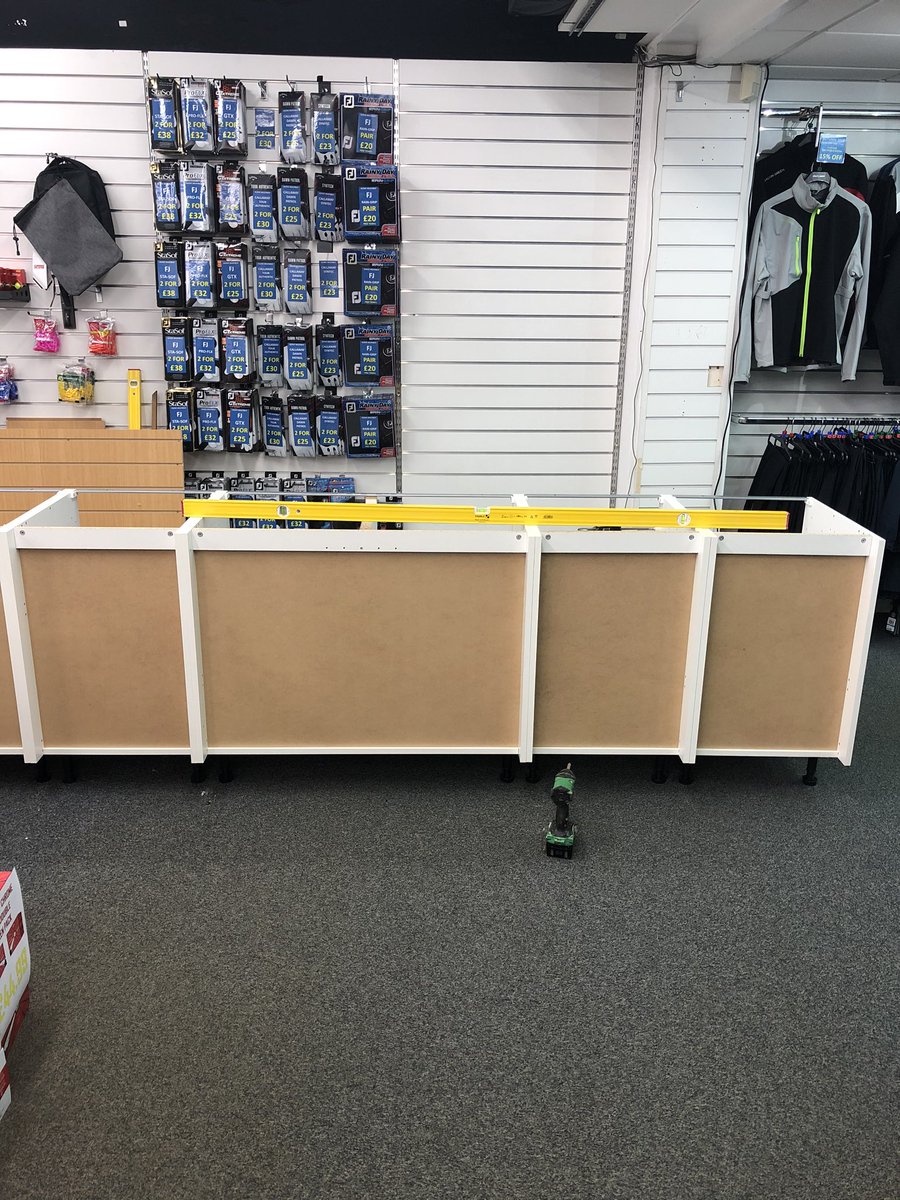 dlambertgolf's tweet image. Exciting times ahead at @dlambertgolf 

Our new counter is being installed over the next few days as part of our February shop re-fit.

We are open as normal.

#Shoprefit #JanuaryProject #DuncanLambertGolfShop