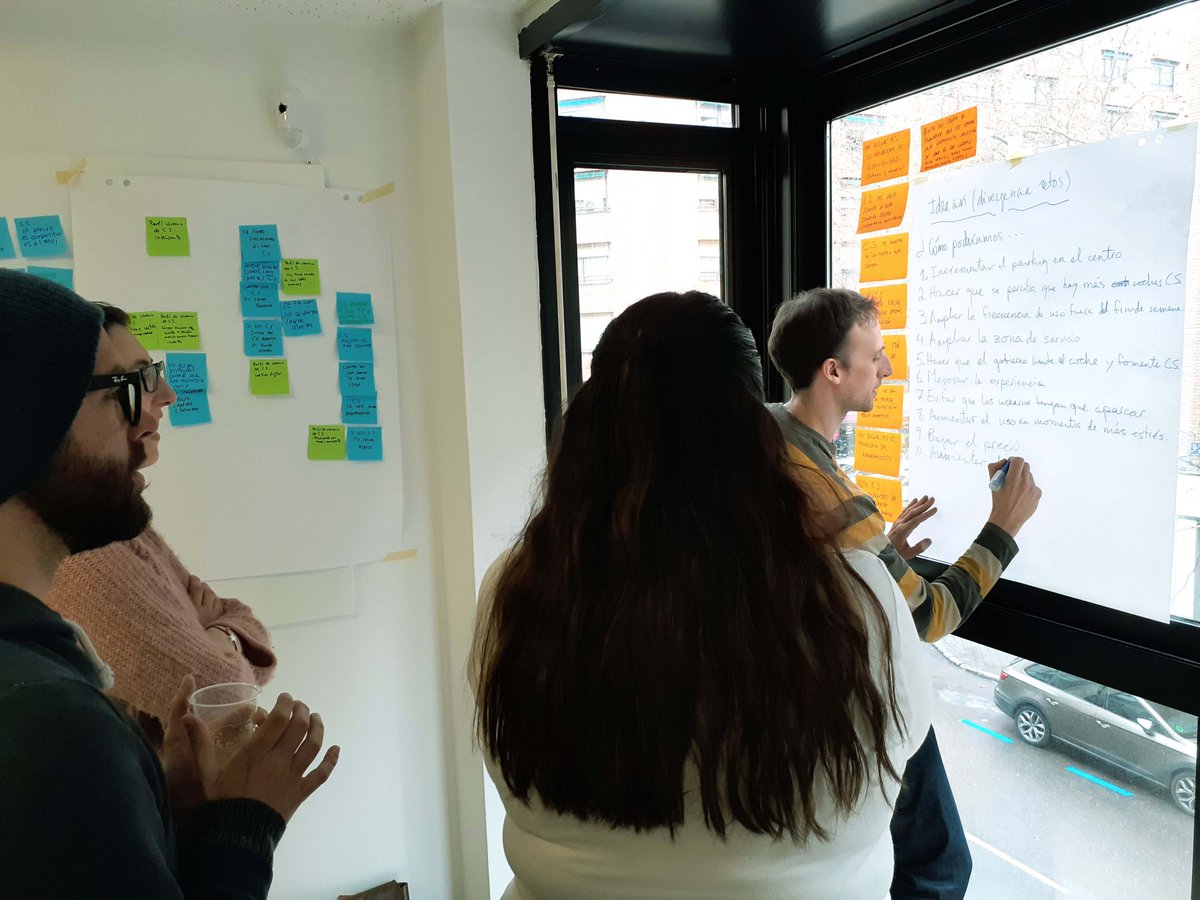 design_espana's tweet image. Gracias por vuestra entrega en nuestro curso de Design Thinking edición enero, chic@s! Todavía quedan dos sesiones. Seguid así!! :)