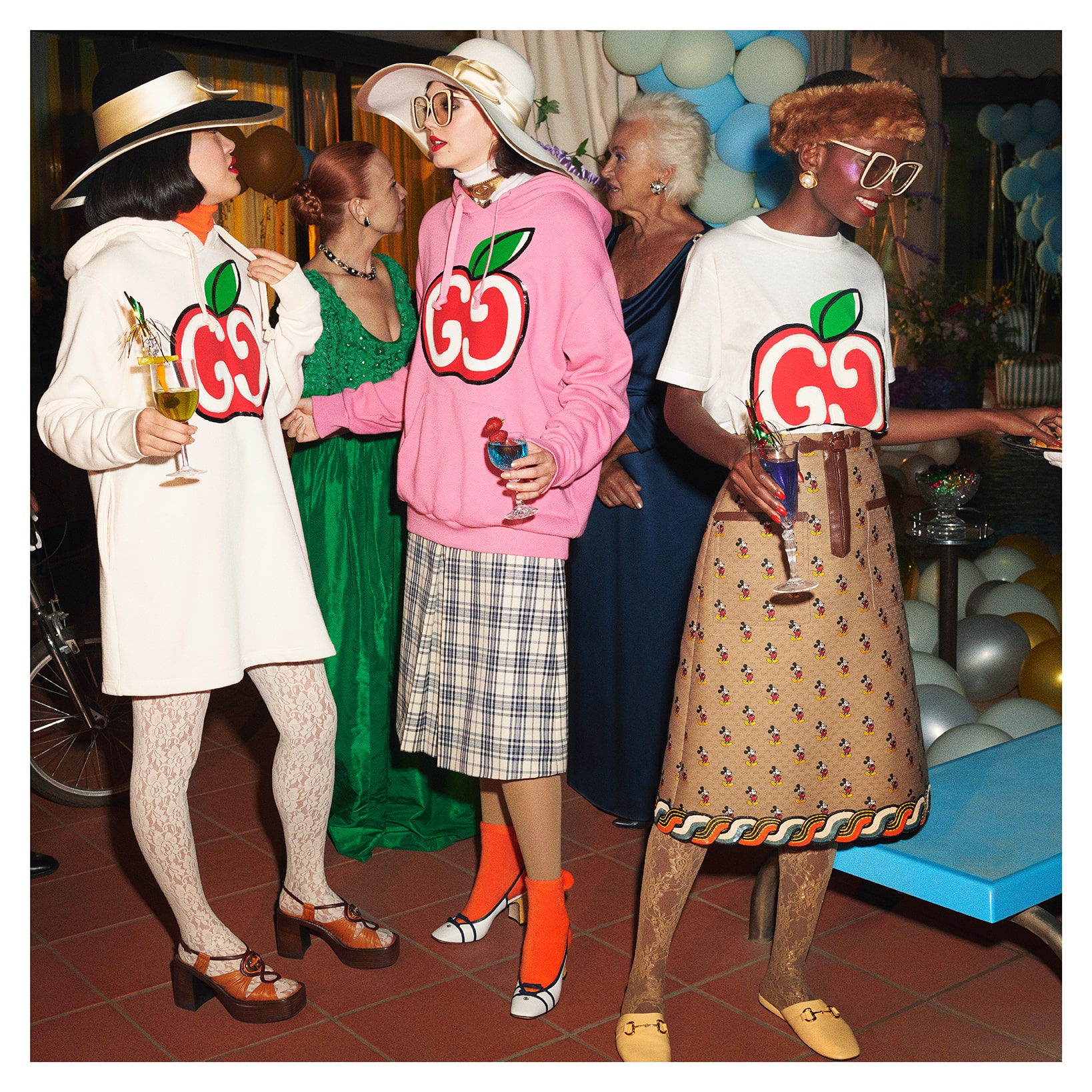 街*ル様 GUCCI GGロゴプリント セットアップ GUCCI JAPAN on X: 