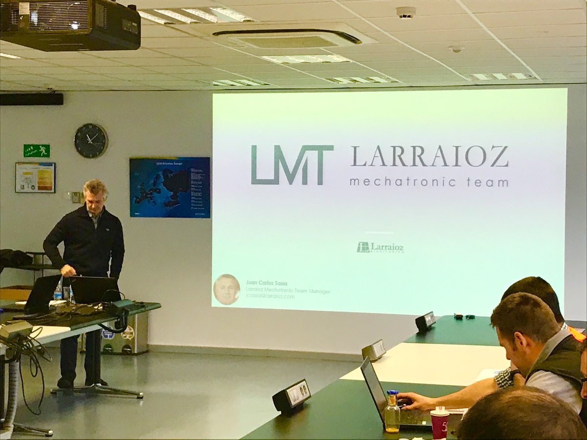 LarraiozE's tweet photo. Así sucedió la charla sobre #robótica impartida por JC Sasia, nuestro Team Manager de #LarraiozElektronika , durante la jornada #RIS3 en fabricación avanzada en el @GKN__Automotive
@OteitzaLizeoPol y @Gipuzkoa #basqueInnovation @Innobasque #innobasque #Larraioz #industria40 https://t.co/dWYpy34lHy