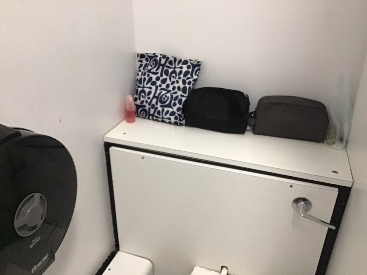PenllergaerP's tweet photo. Year 5 Room Inspection. Hmmm...not sure the teachers won! @PenllergaerP @Penl561 #ppsresi https://t.co/v8NWh3xU4X