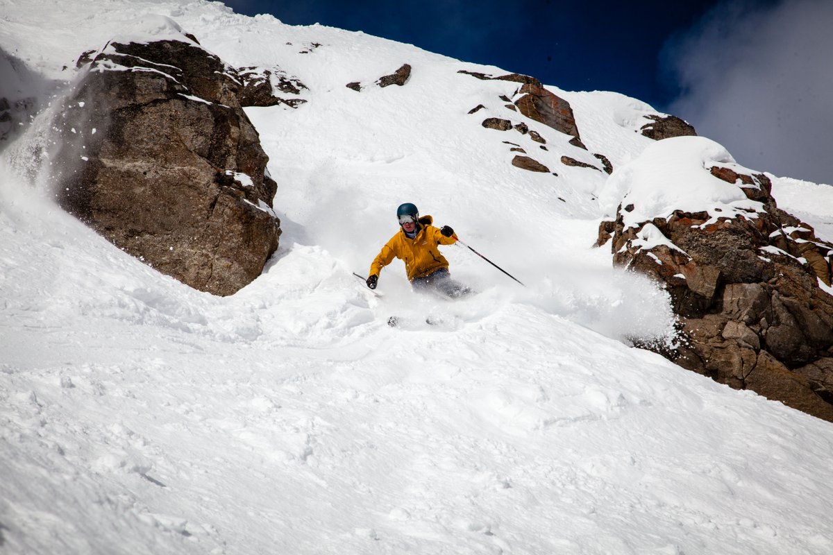 Basecampgroup's tweet photo. A good ski instructor knows where the right level of fun is for their client. 

#ski 
#live
#play https://t.co/qFjaZOOuBs