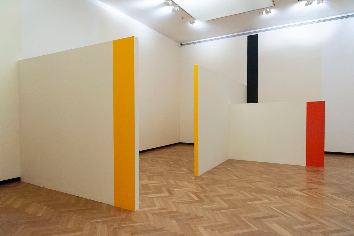 FondoDocArteCon's tweet photo. Hasta el 2 de febrero estará la exposición “César Paternosto. La mirada excéntrica” en el @BellasArtesAR. Obras de los años 60 y 70, últimos trabajos: indagaciones en torno al color, a la geometría y al minimalismo. Para conocer más sobre #Paternosto👉👉https://t.co/QOe4Dxof90 https://t.co/34lKJQYZWn