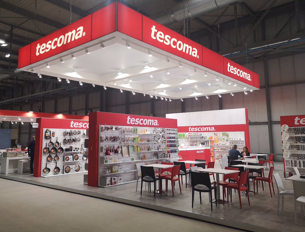 TESCOMASPA's tweet photo. Un ringraziamento a tutti coloro che hanno visitato il nostro stand in occasione di #Homi. Vi aspettiamo dal 7 all’11 febbraio a Francoforte @messefrankfurt per #Ambiente2020, sempre con tante imperdibili novità!
#tescoma #tescomaitalia #homi2020 https://t.co/0WdRteZsE4