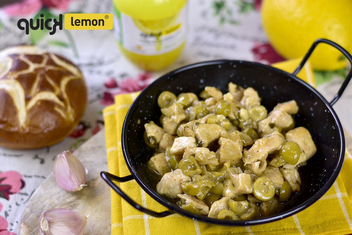 Quick_Lemon's tweet photo. We start off our monthly recipes with this delicious chicken tagine. Look out for the recipe soon!!!
#recipes #quicklemon #monday #recettes #easyrecipes #chicken https://t.co/naTfqeFjyW