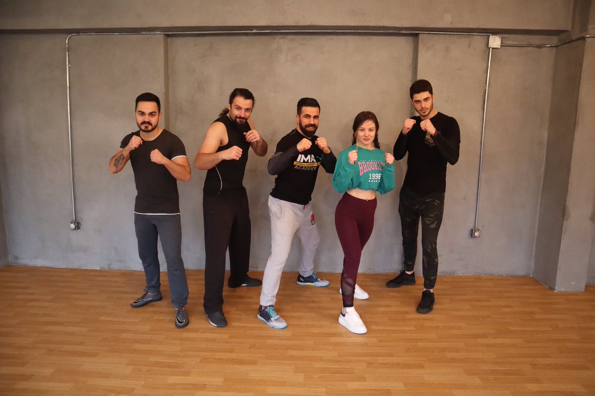 famelogacademy's tweet photo. Sahne Dövüş Teknikleri Workshopu’muzdan geri kalan keyifli anlar! 😎🤩 ⁣
⁣
#famelogacademy #acting #workshop #sahnedovusteknikleri #oyunculuk https://t.co/ReY9FjqQh1